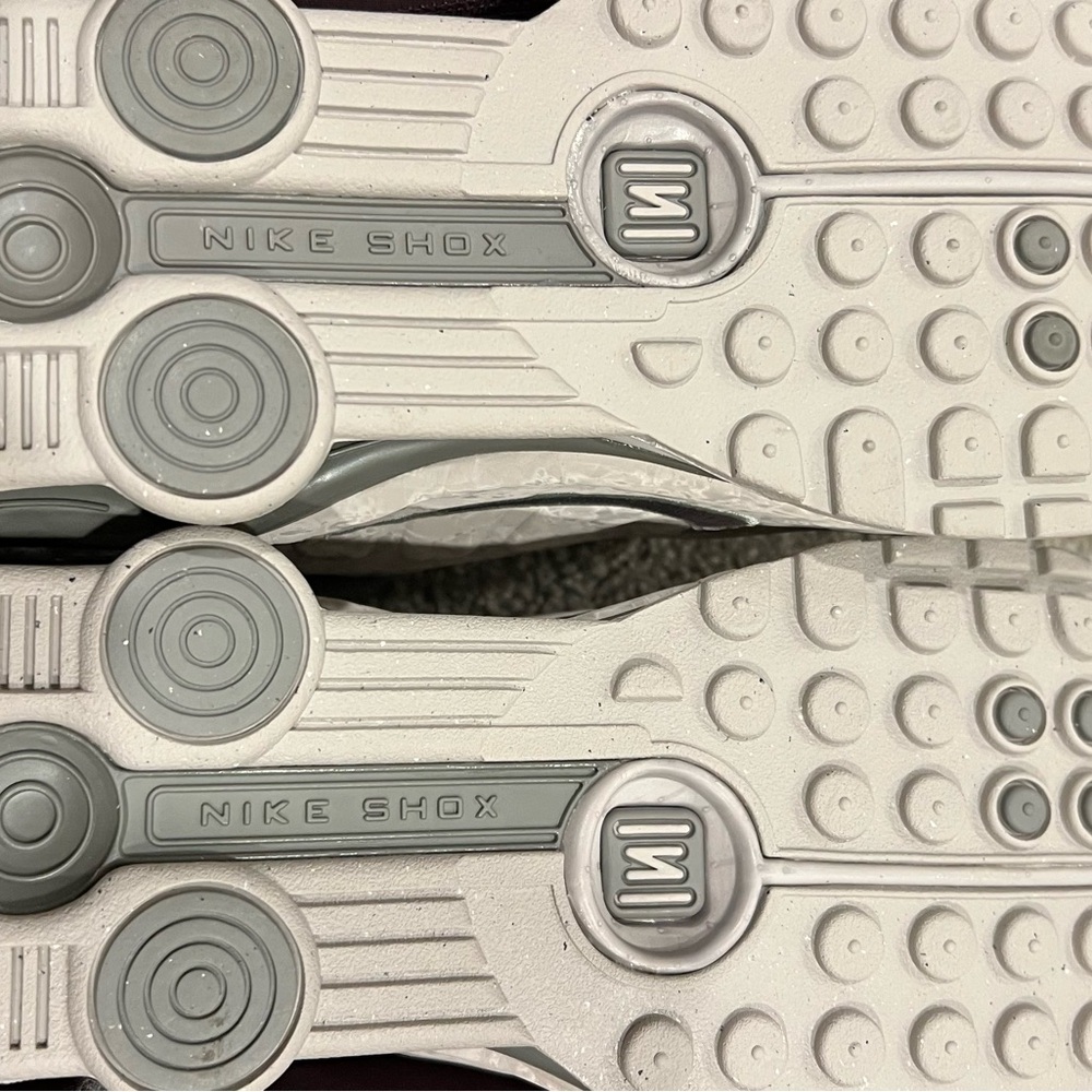 Nike Shox R4 - Picture 6 of 6